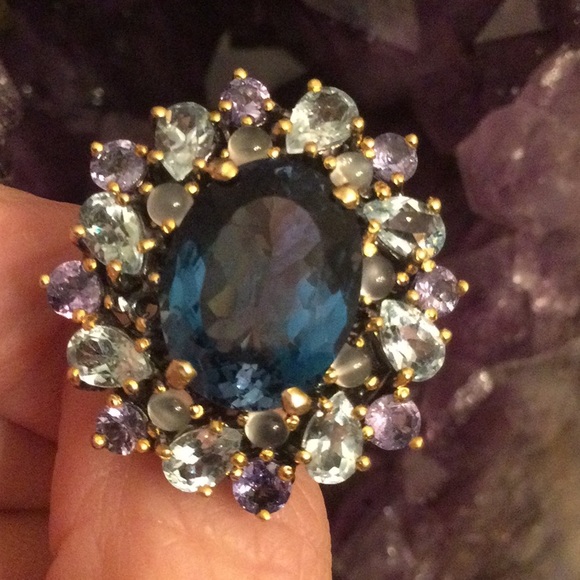 ⭐️ONE OF A KIND ⭐️Genuine London Blue Topaz with Tanzanite & Moonstone Ring - Picture 3 of 15